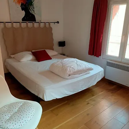 La Tropezienne, Duplex 73 M2, 100 M Du Port, Climatisation, Grande Terrasse Apartment Sanary-sur-Mer