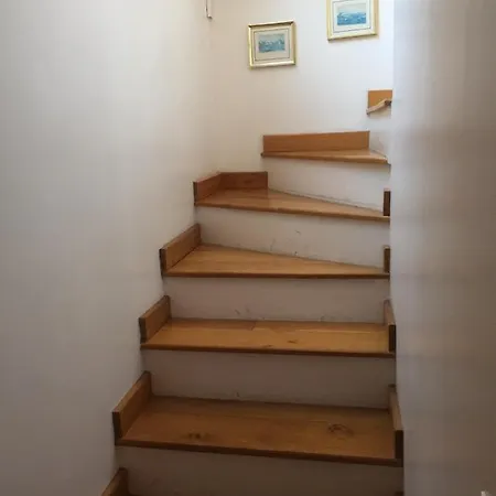 Apartment La Tropezienne, Duplex 73 M2, 100 M Du Port, Climatisation, Grande Terrasse Sanary-sur-Mer