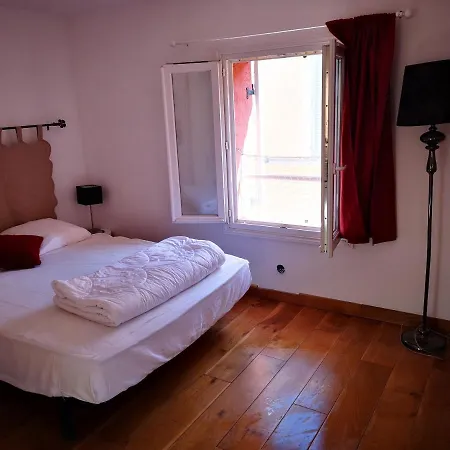 Apartment La Tropezienne, Duplex 73 M2, 100 M Du Port, Climatisation, Grande Terrasse *