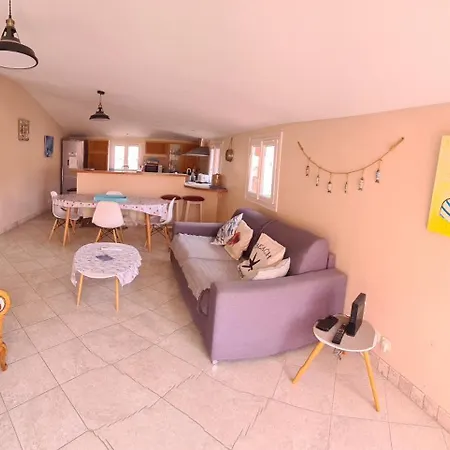 Apartment La Tropezienne, Duplex 73 M2, 100 M Du Port, Climatisation, Grande Terrasse *
