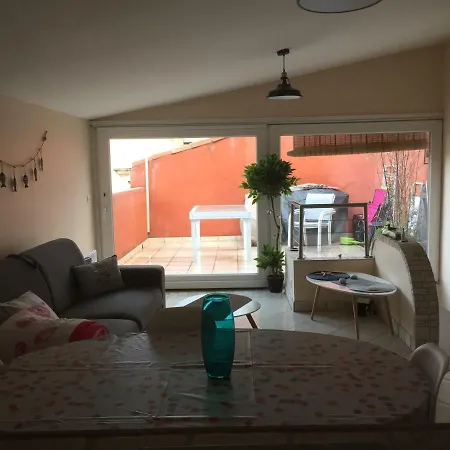 Apartment La Tropezienne, Duplex 73 M2, 100 M Du Port, Climatisation, Grande Terrasse *