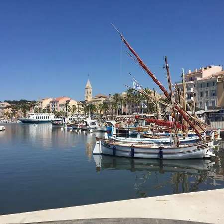 Apartment La Tropezienne, Duplex 73 M2, 100 M Du Port, Climatisation, Grande Terrasse *